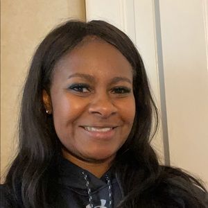 Meet your Posher, Angie